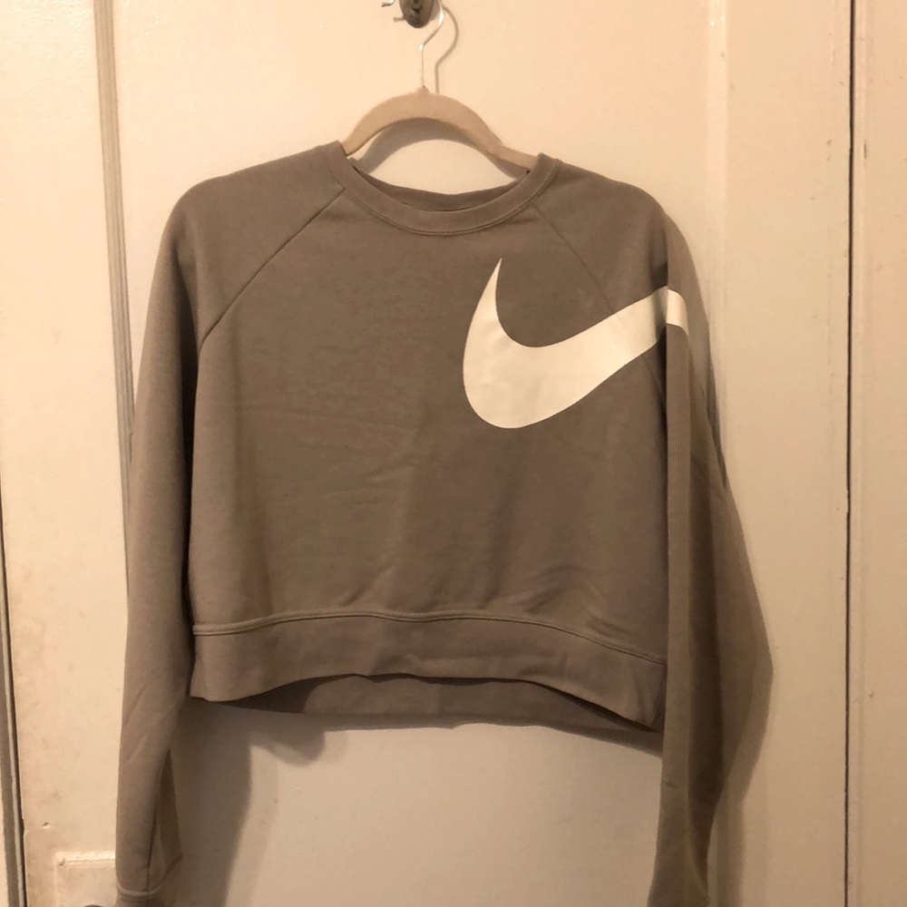 Nike Cropped Sweater